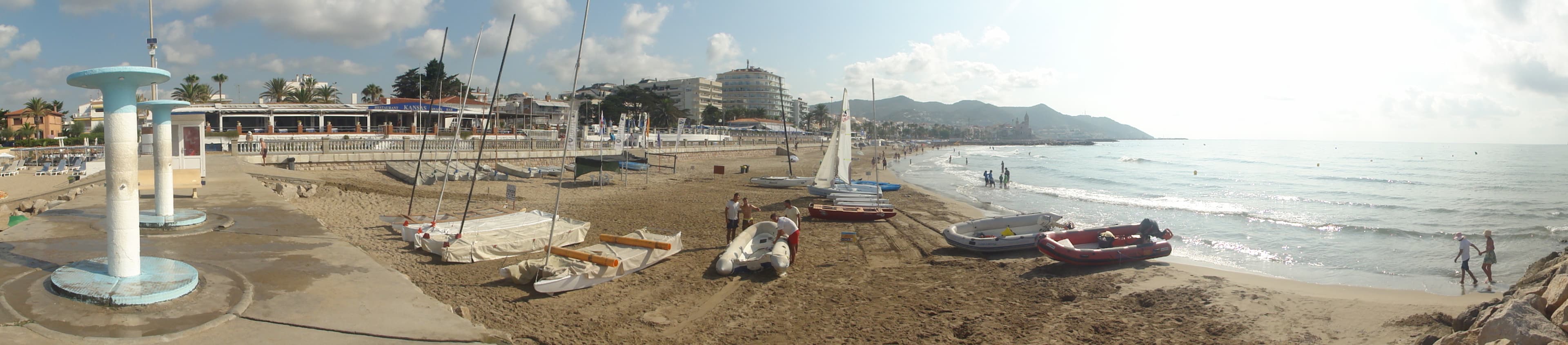Due Sitges a Quattrocento Metri